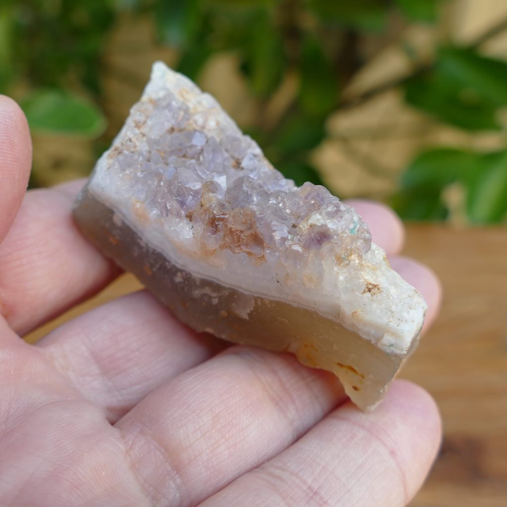 5 small amethyst clusters