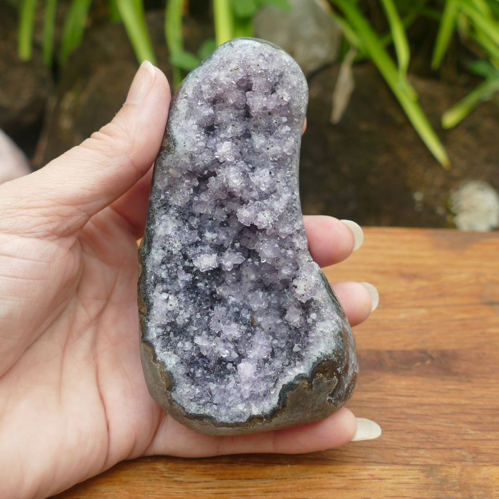 amethyst cluster cut base