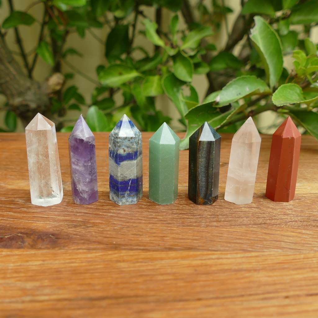 Crystal 7 Chakra Point Set – Healing Crystal Wand Kit