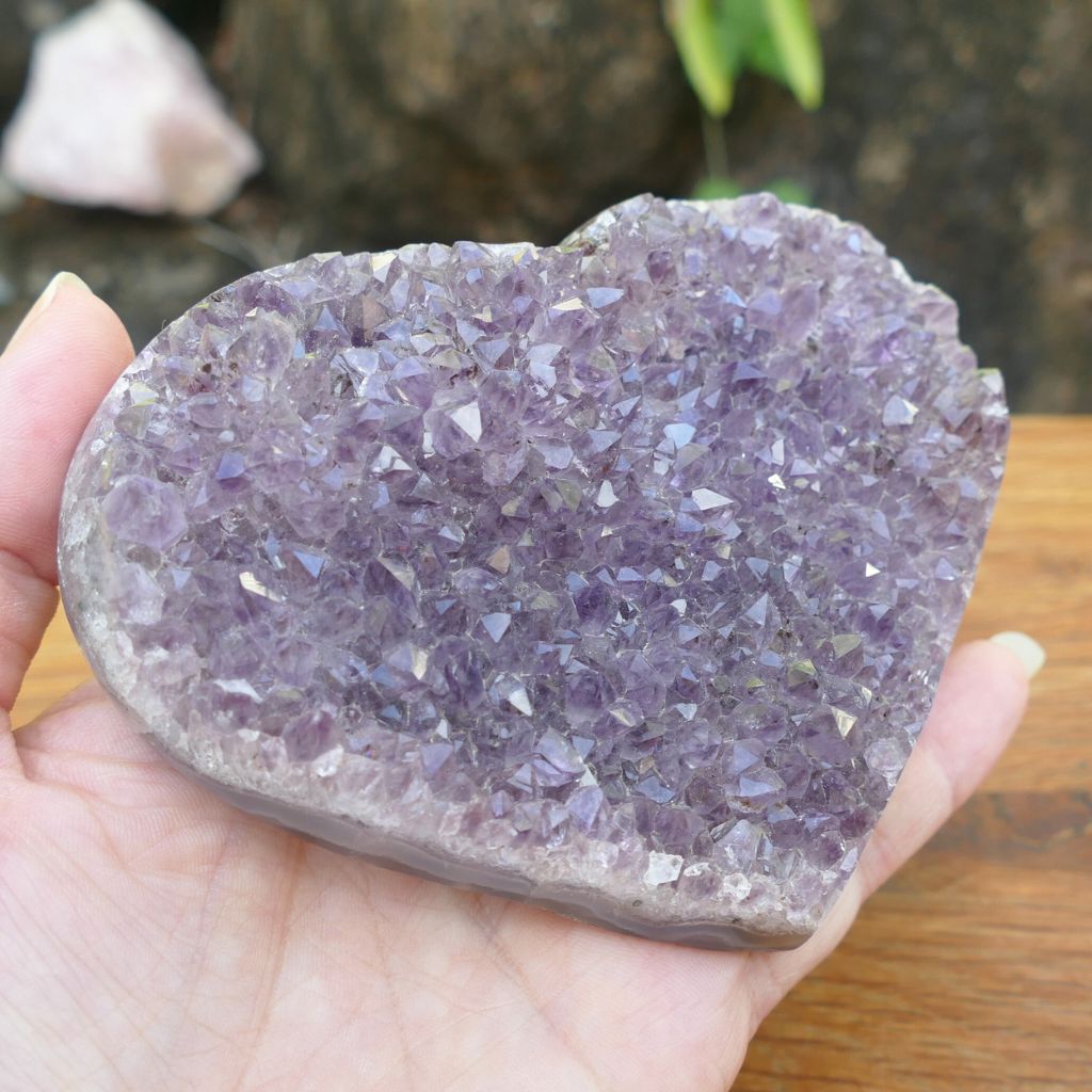 amethyst heart druzy cluster