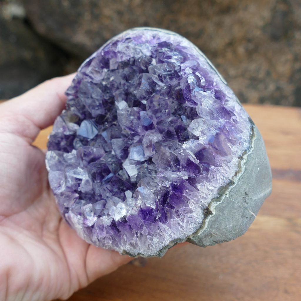 amethyst cluster cut base