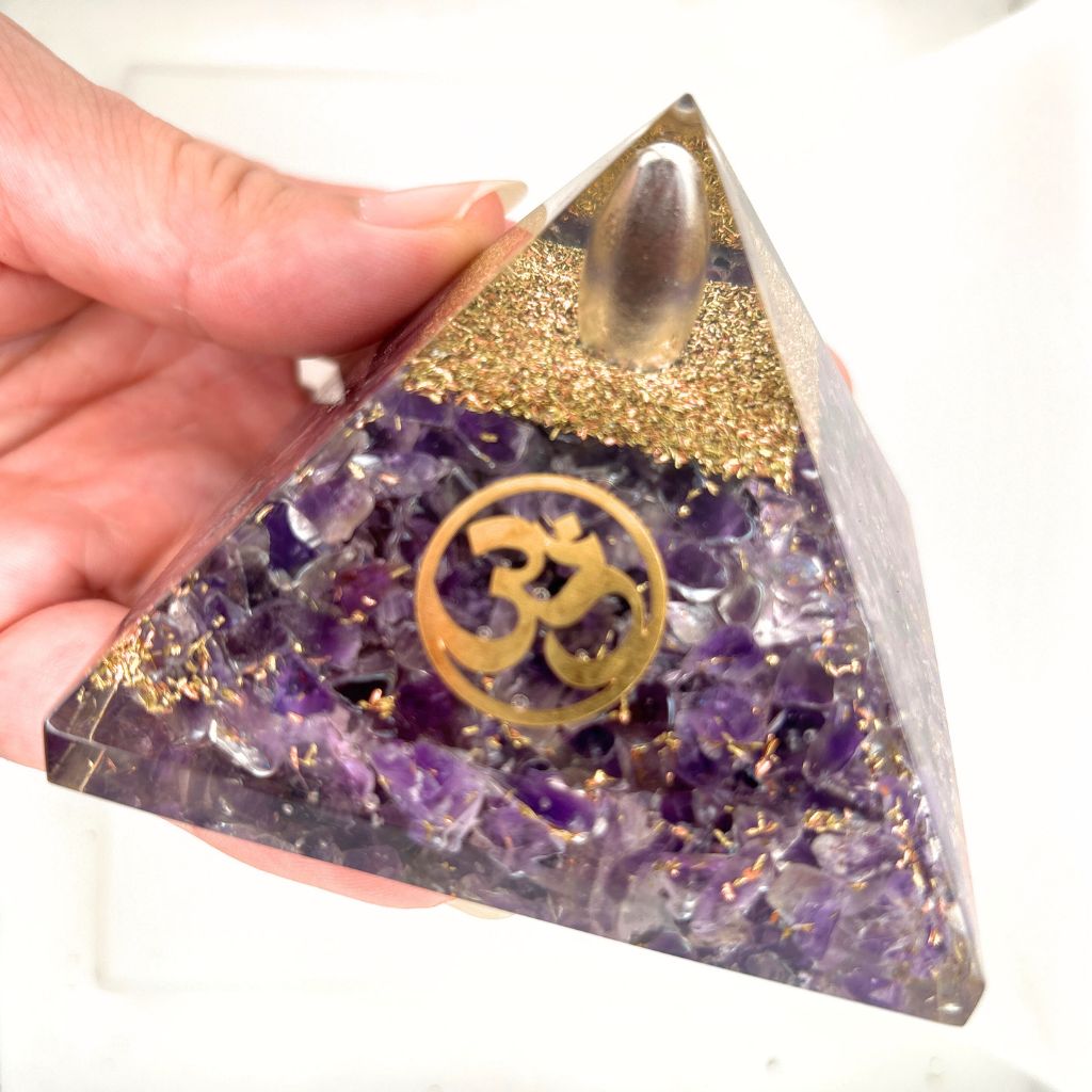 orgonite amethyst pyramid