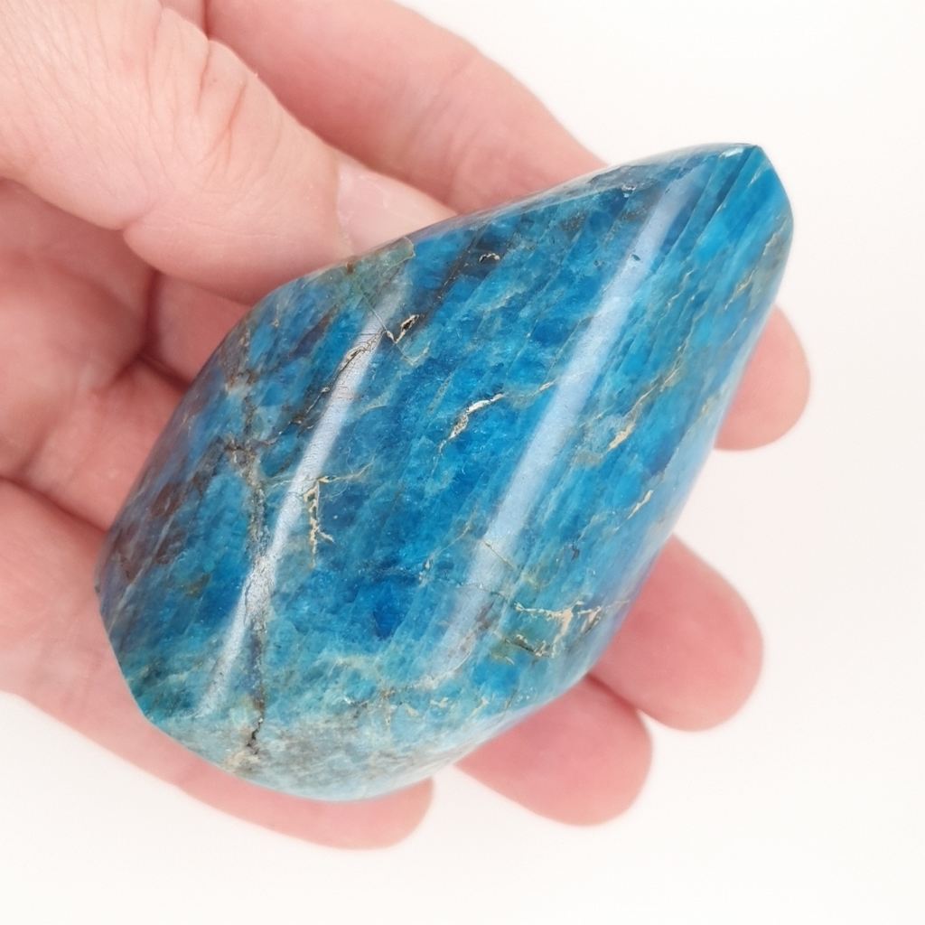 apatite crystal flame