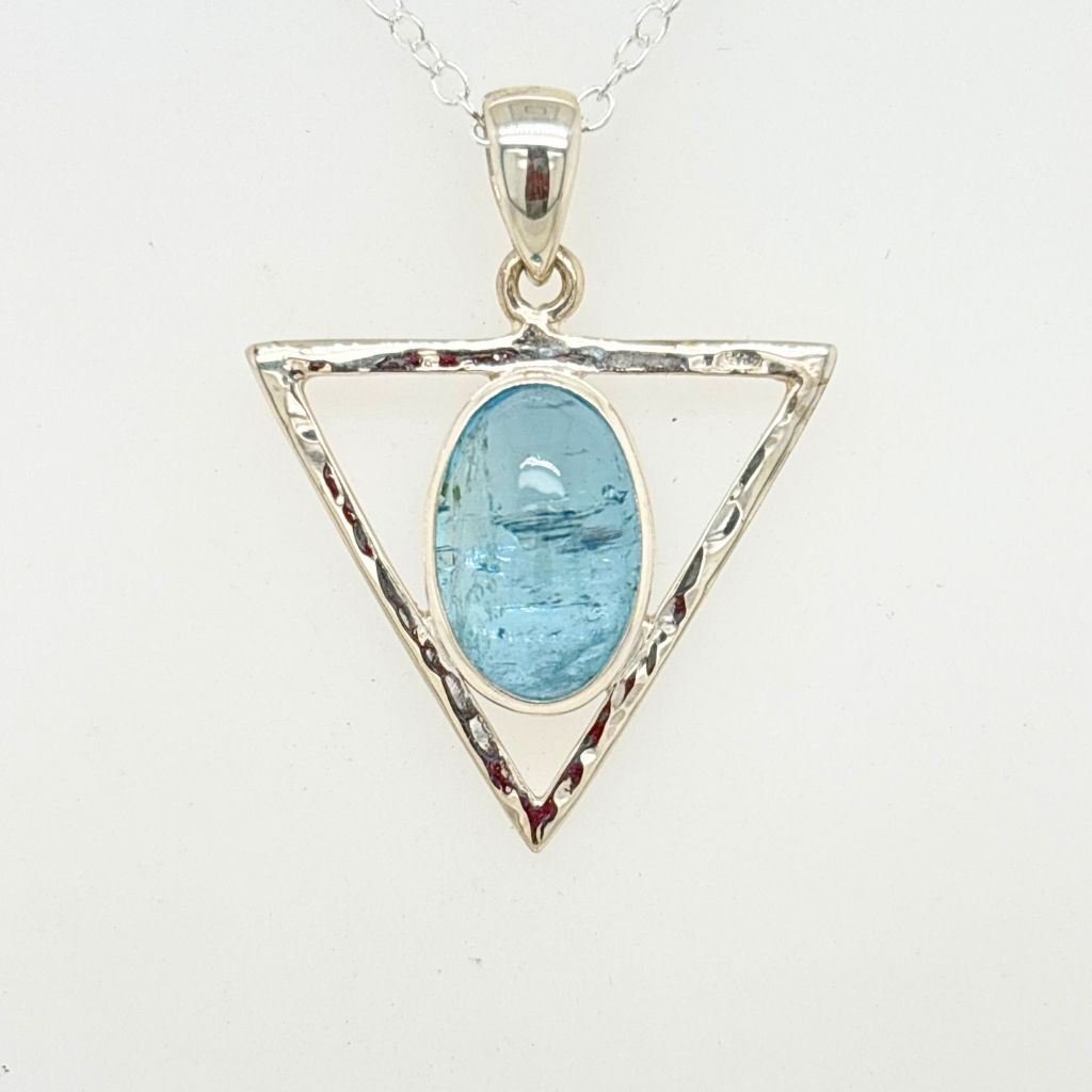 aquamarine pendant