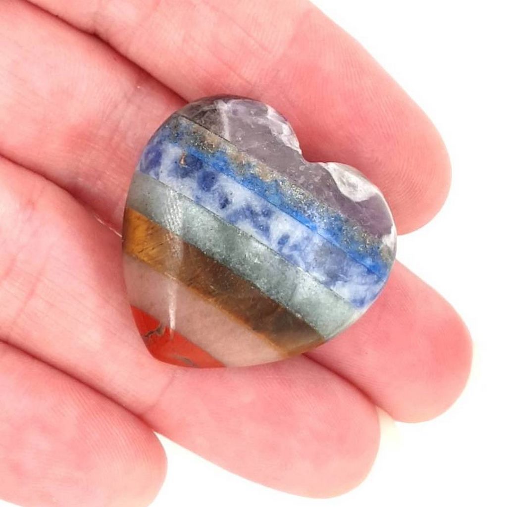 7 Chakra Hearts 30mm - Crystal Heart in 7 Chakras