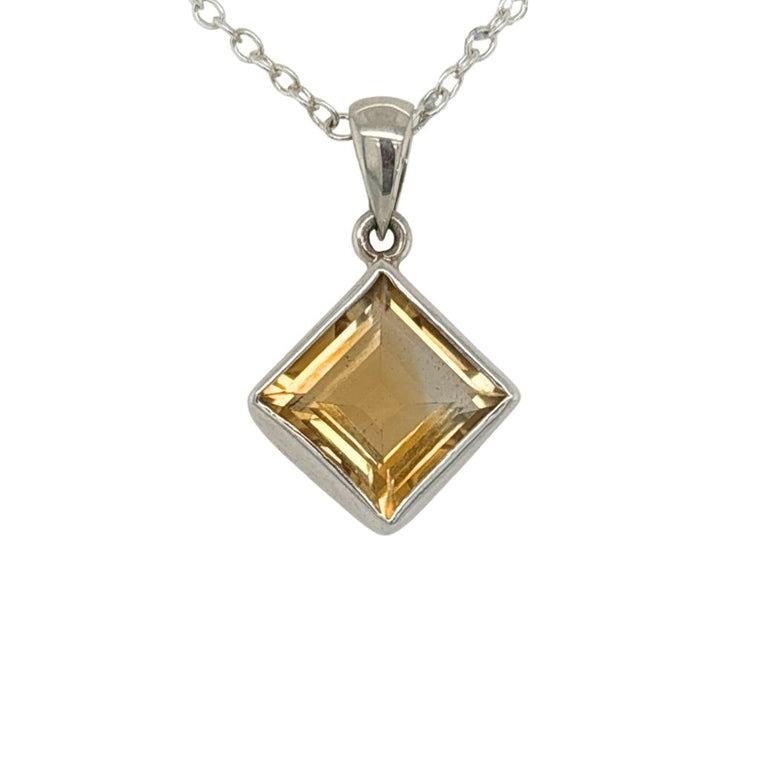 Faceted Citrine Pendant Set in 925 Sterling Silver