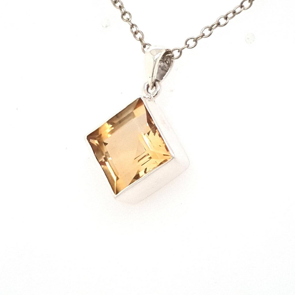 citrine faceted pendant