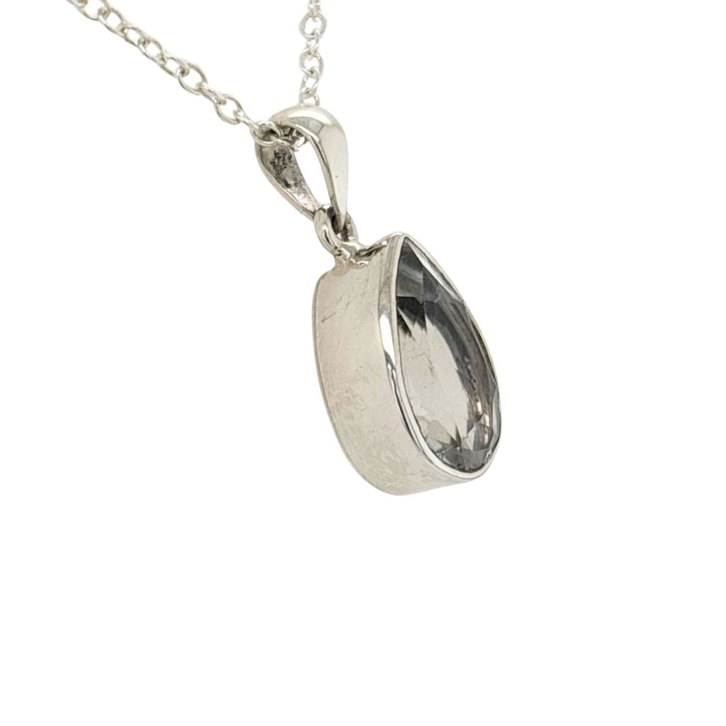 Clear Quartz Crystal Pendant in 925 Sterling Silver