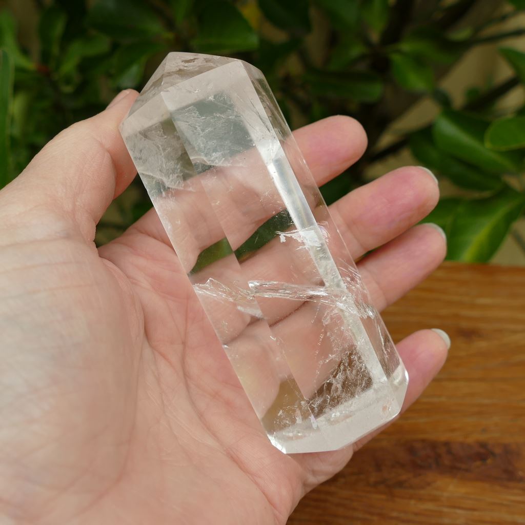 clear quartz polished point
