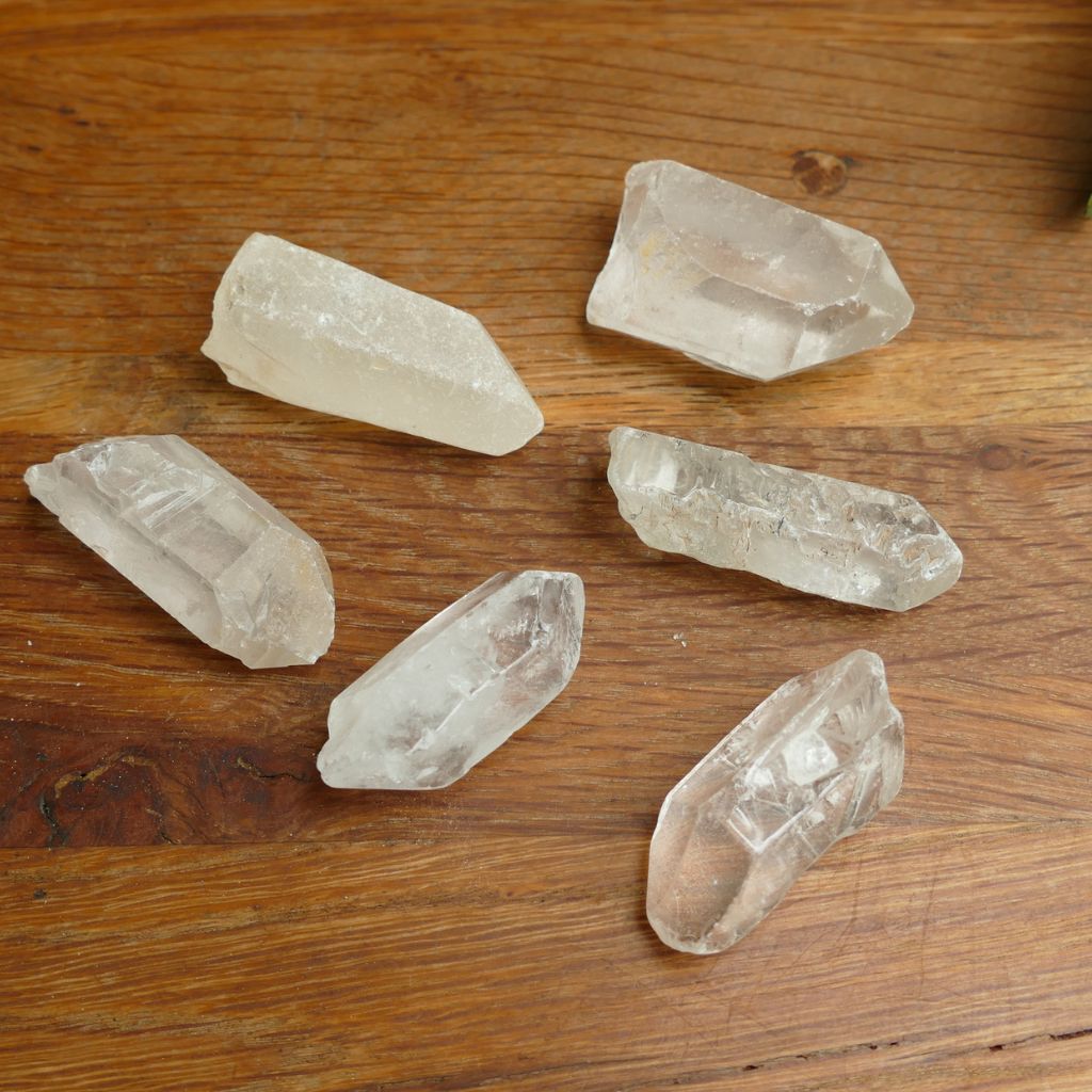 clear quartz rough polished points