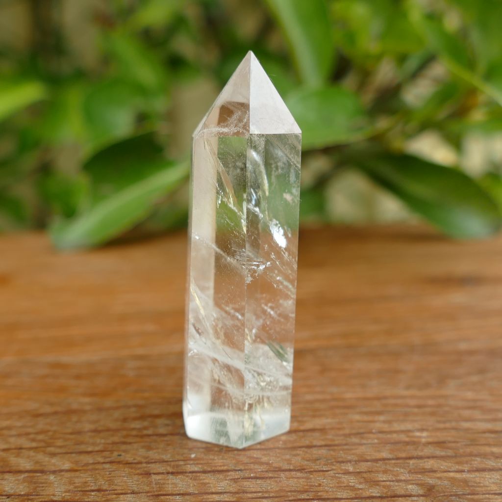 small clear quartz points