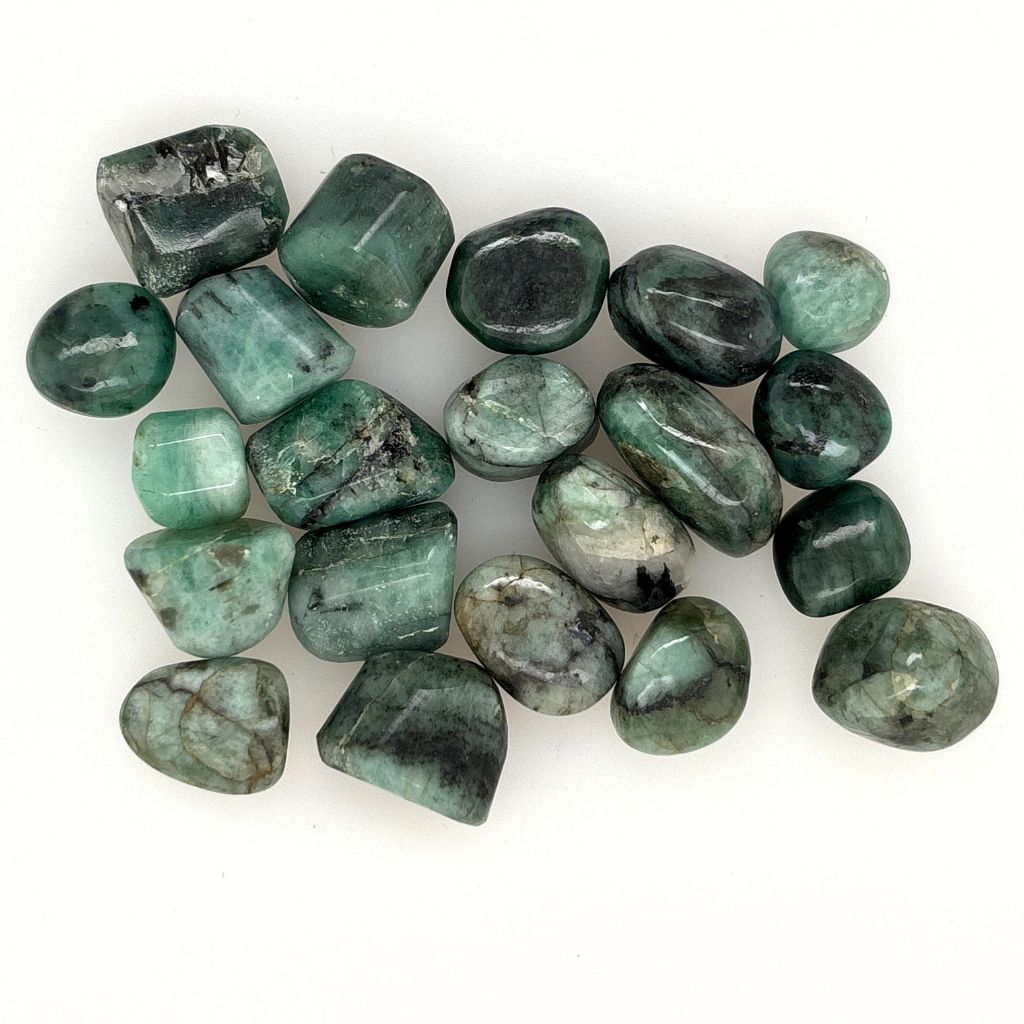 emerald tumble stones