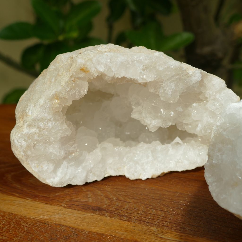 clear quartz friendship geode