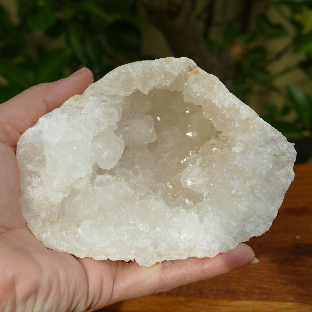 clear quartz friendship geode