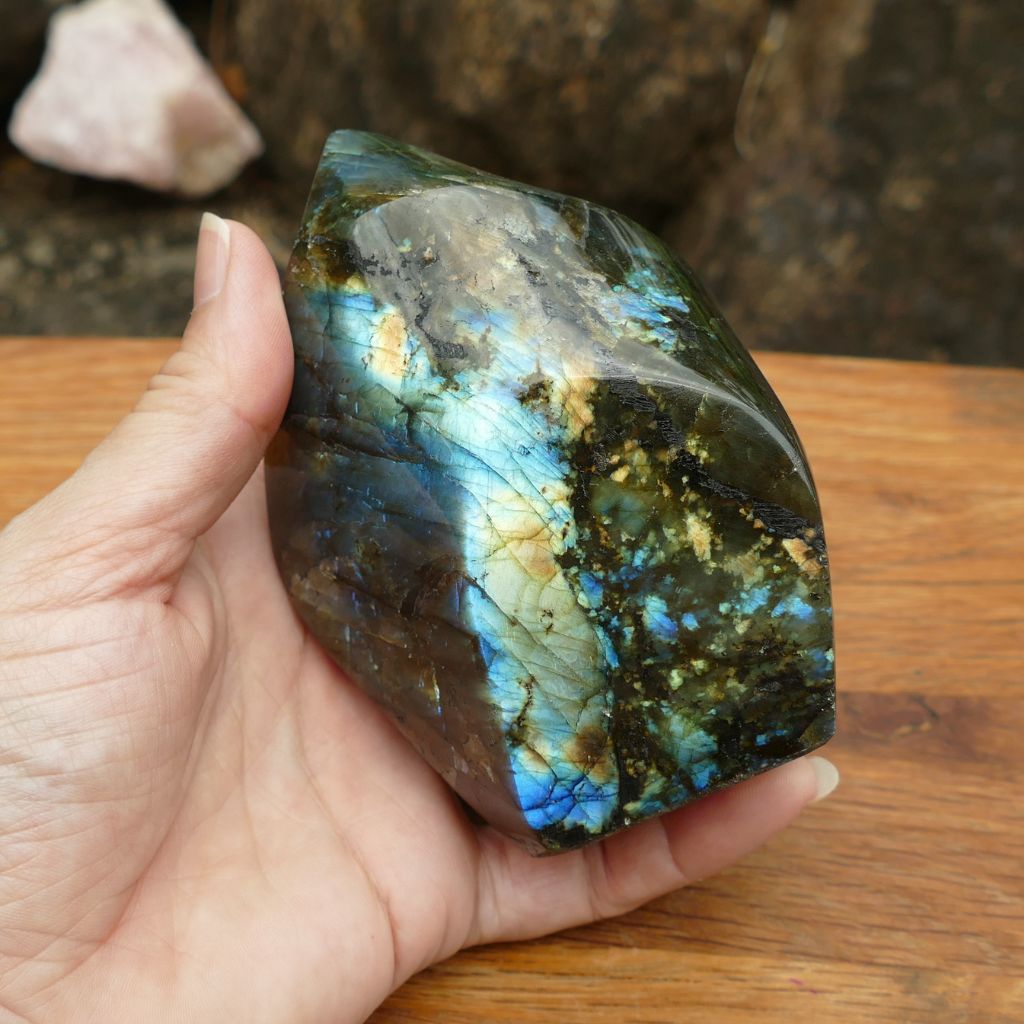 large Labradorite flame
