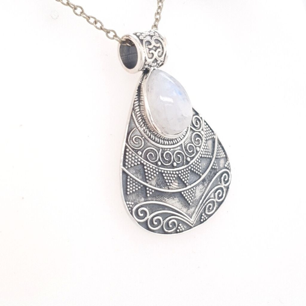 moonstone pendant