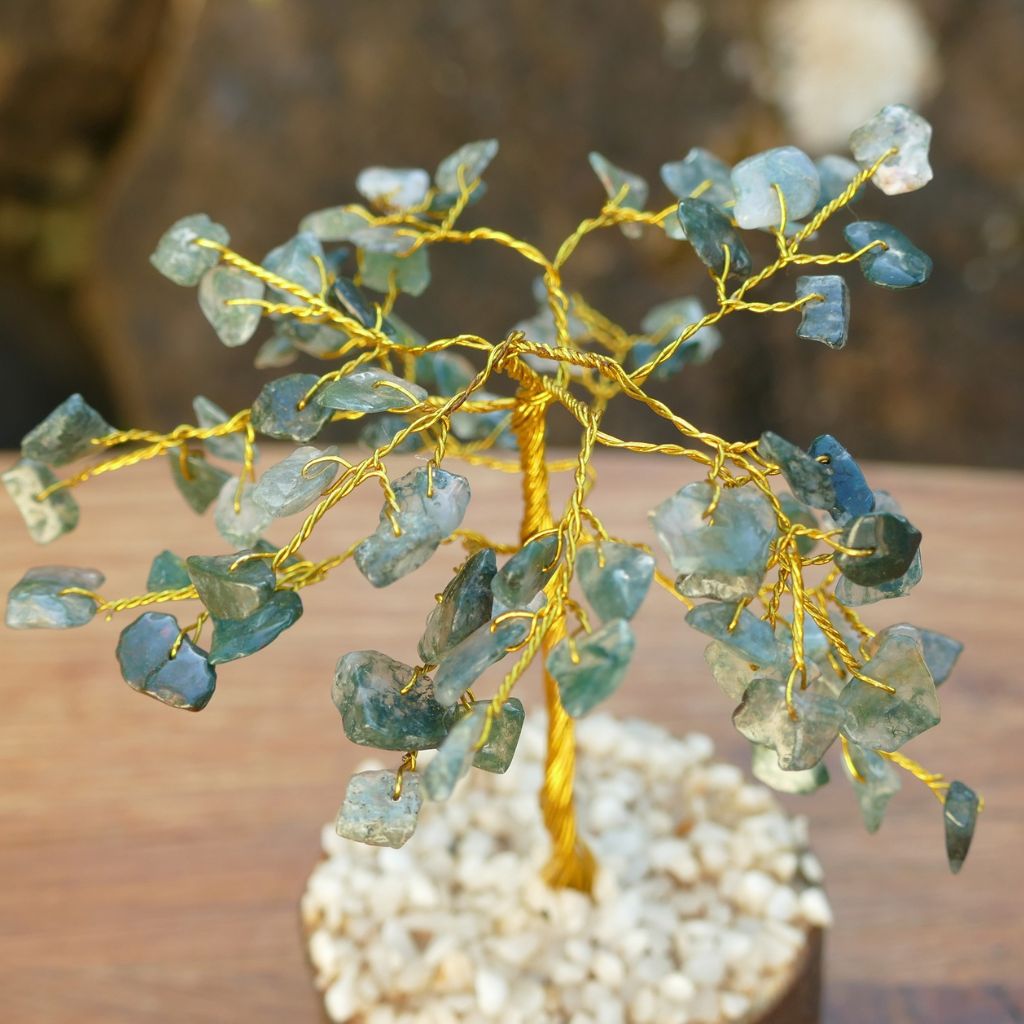 14cm Moss Agate crystal gem tree with gold wire branches and natural green crystal chips