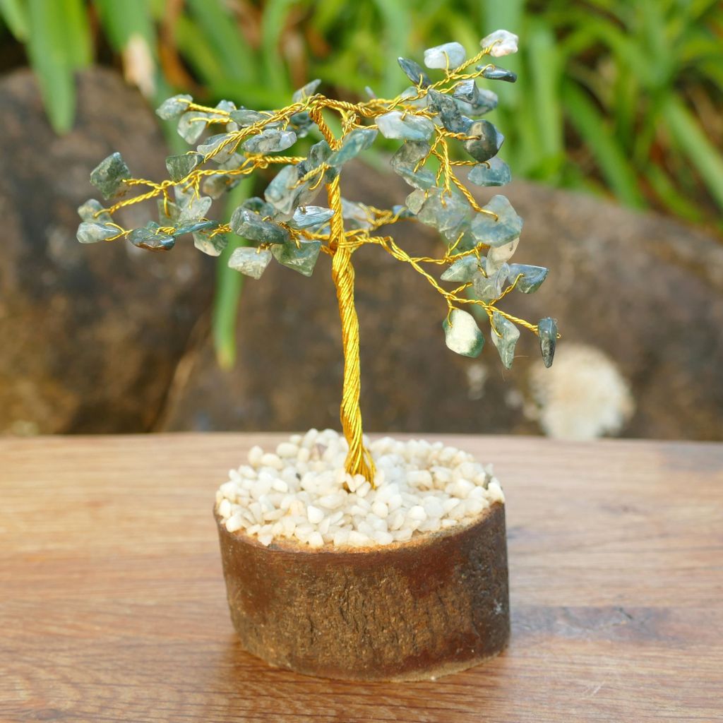 14cm Moss Agate crystal gem tree with gold wire branches and natural green crystal chips