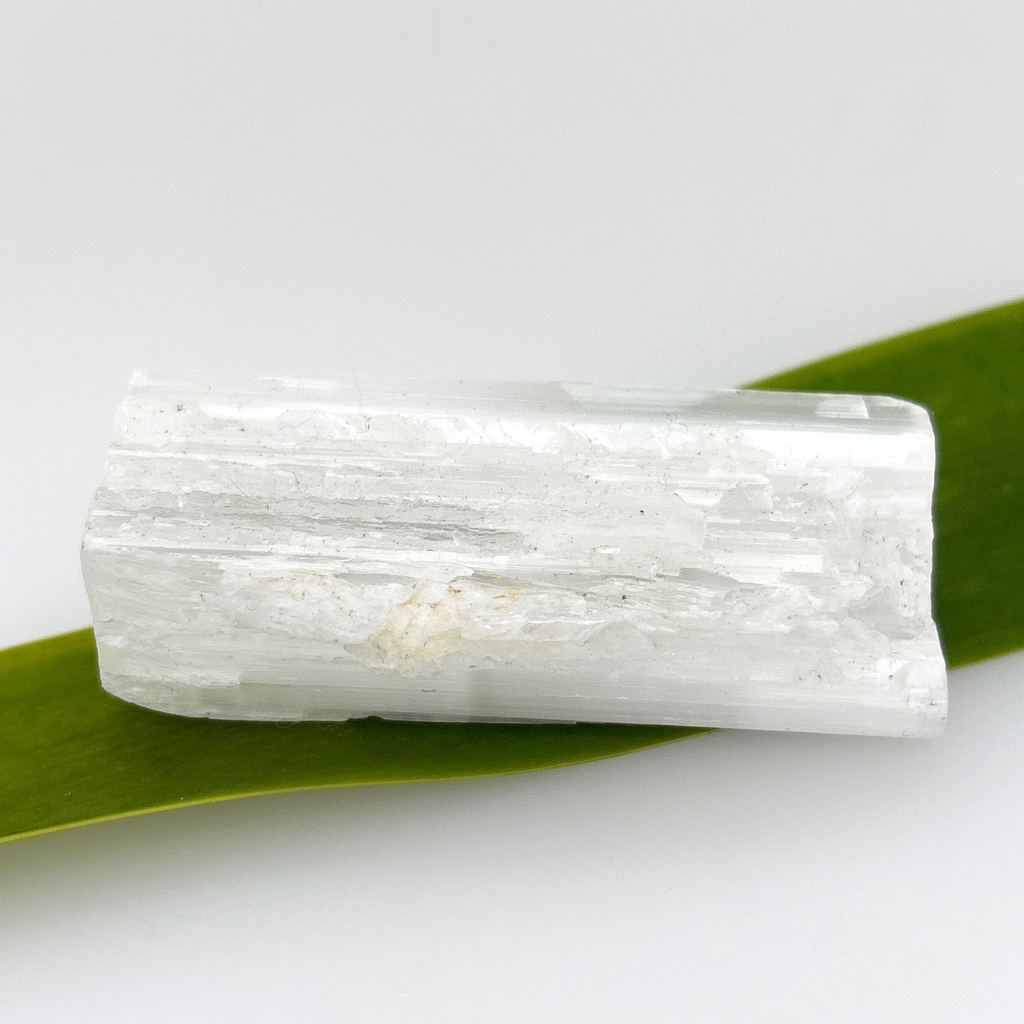 raw selenite crystal cleansing stone