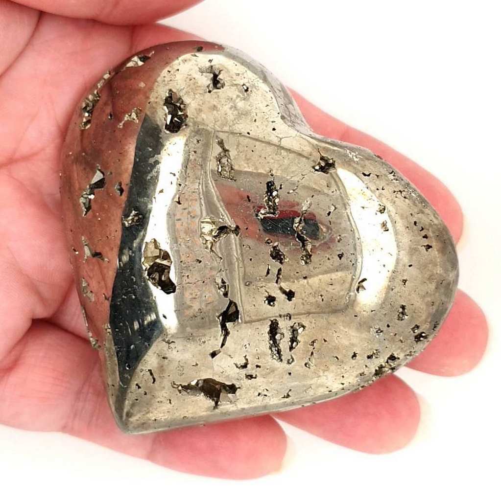 pyrite crystal cluster heart