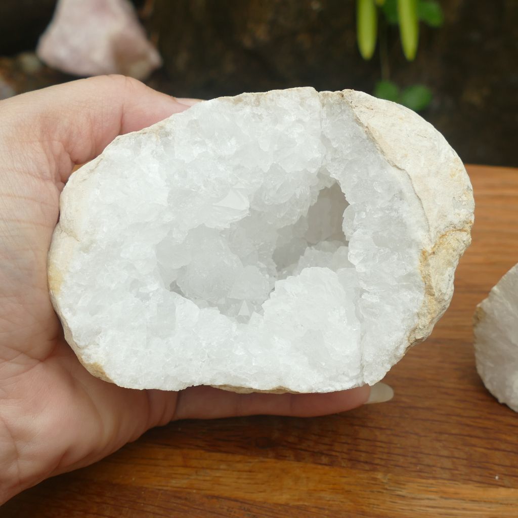 quartz with calcite geode pair