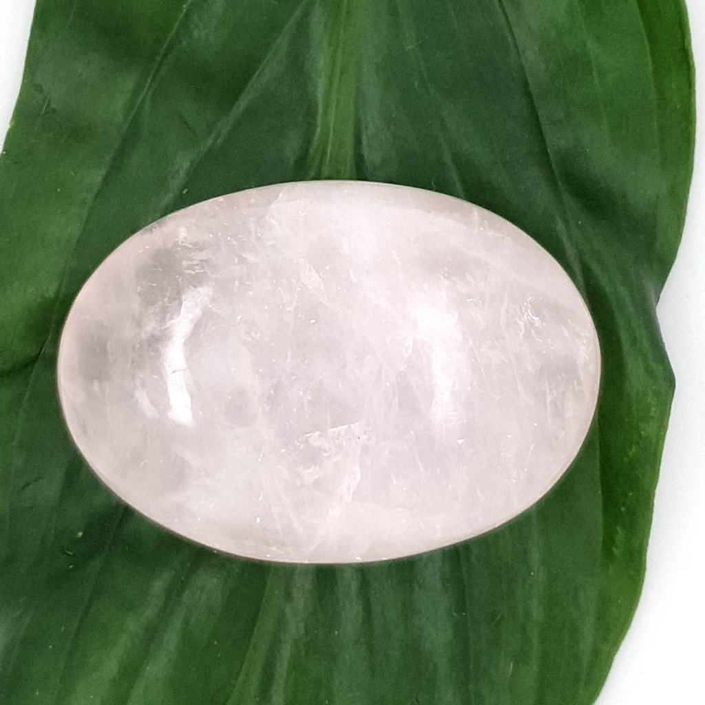 rose quartz palm stones