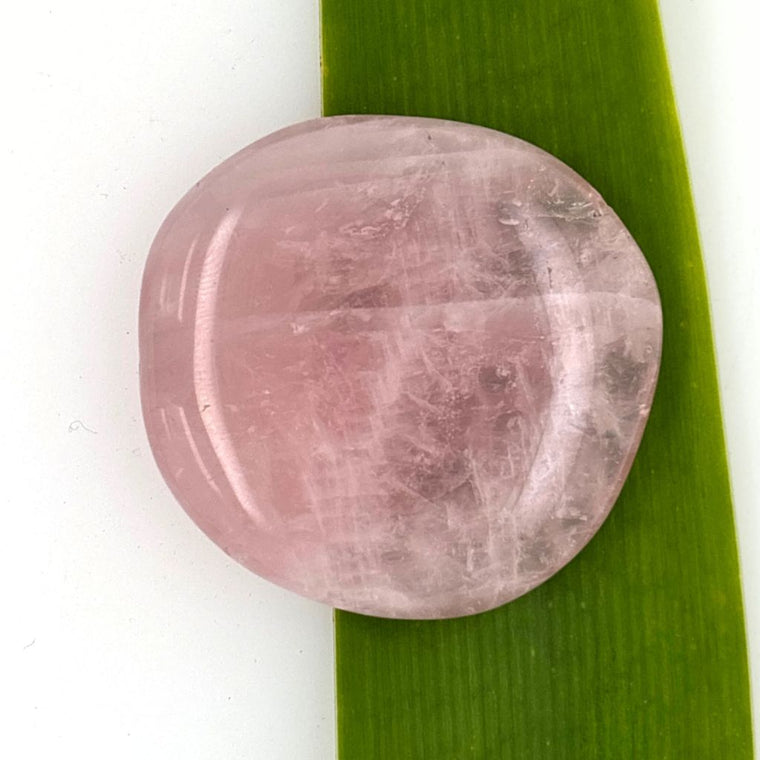 rose quartz palm stone