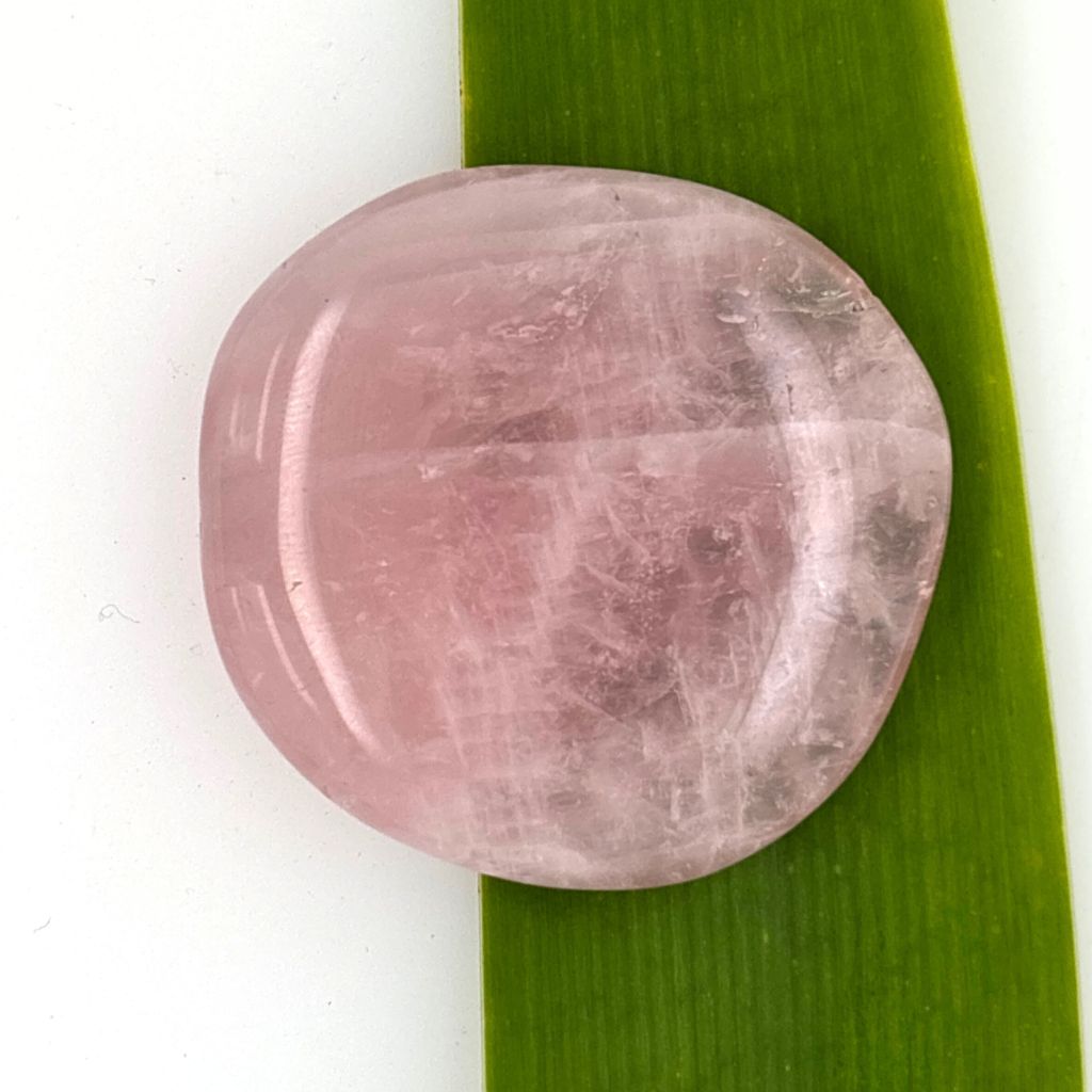 rose quartz palm stone
