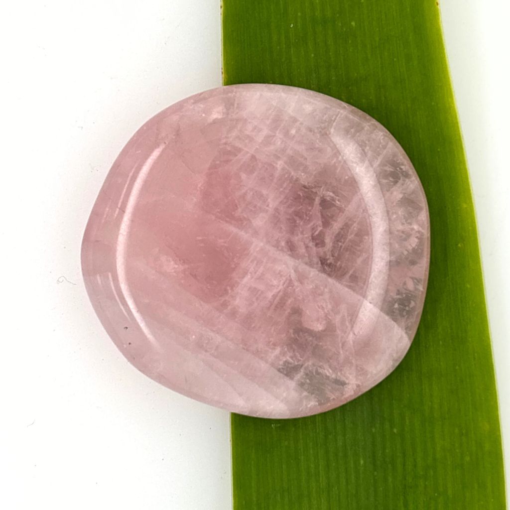 rose quartz palm stone