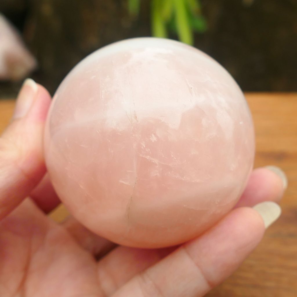 rose quartz sphere
