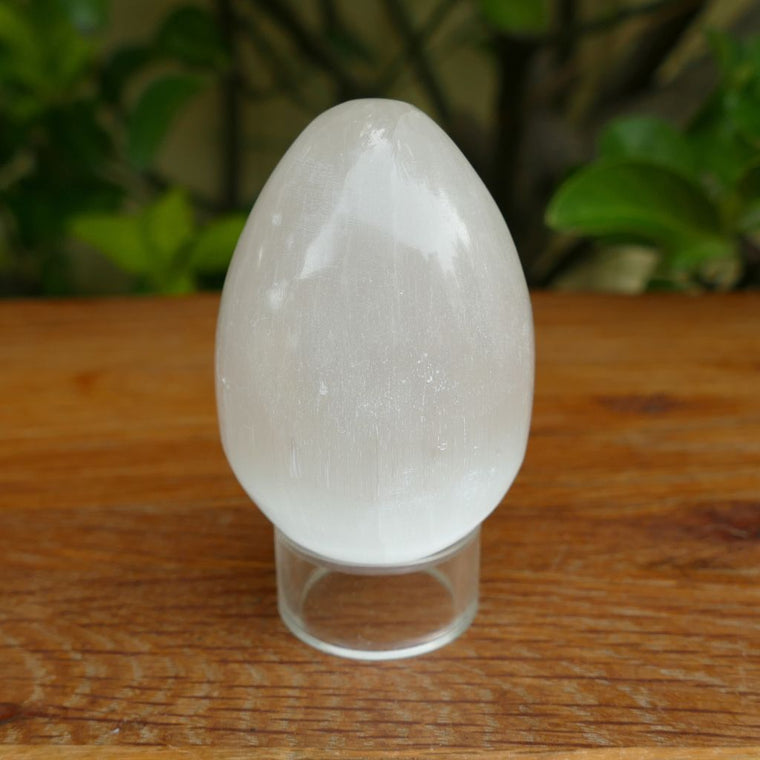 white selenite egg