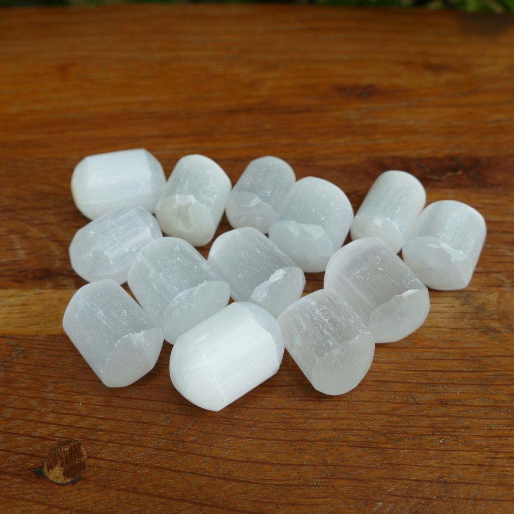 selenite tumble stones