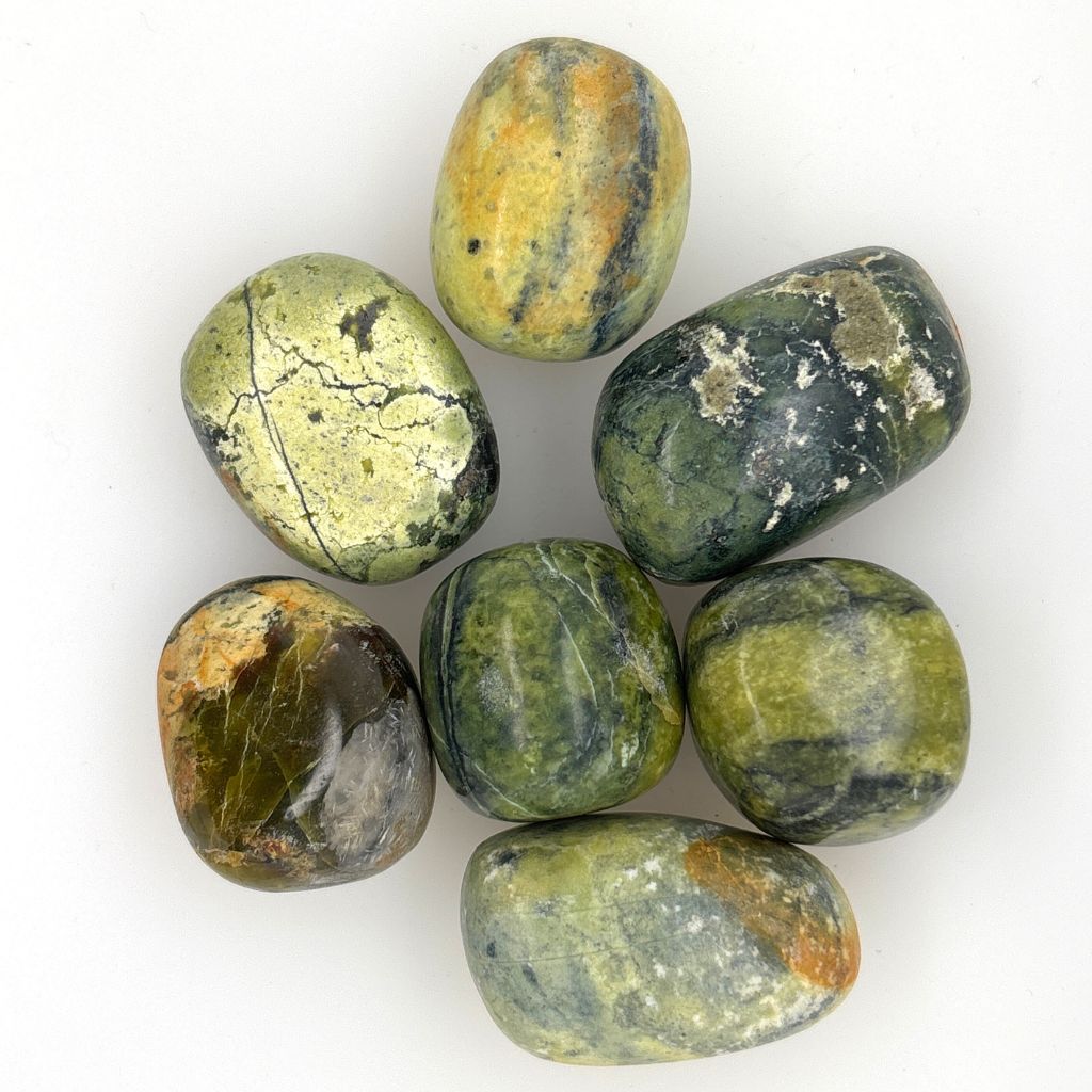 serpentine tumble stones