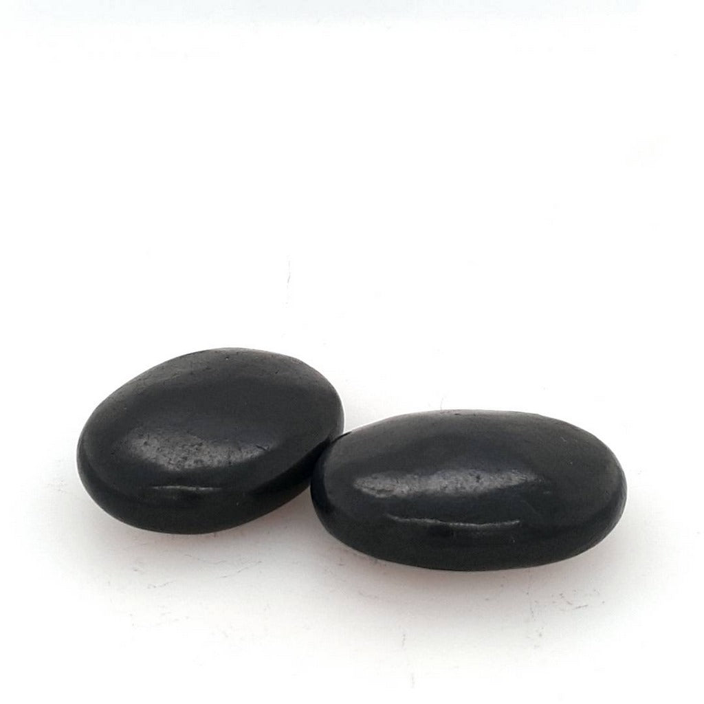 shungite palm stones