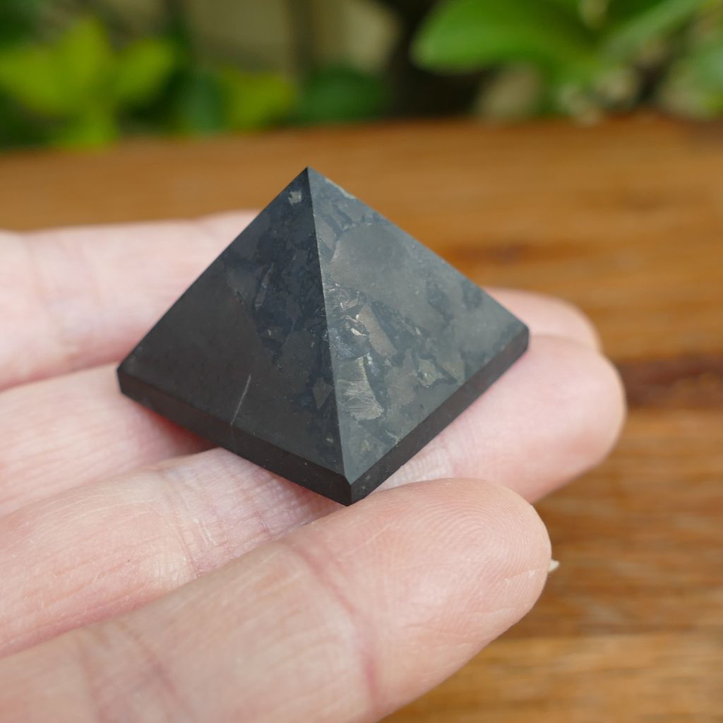 shungite pyramids