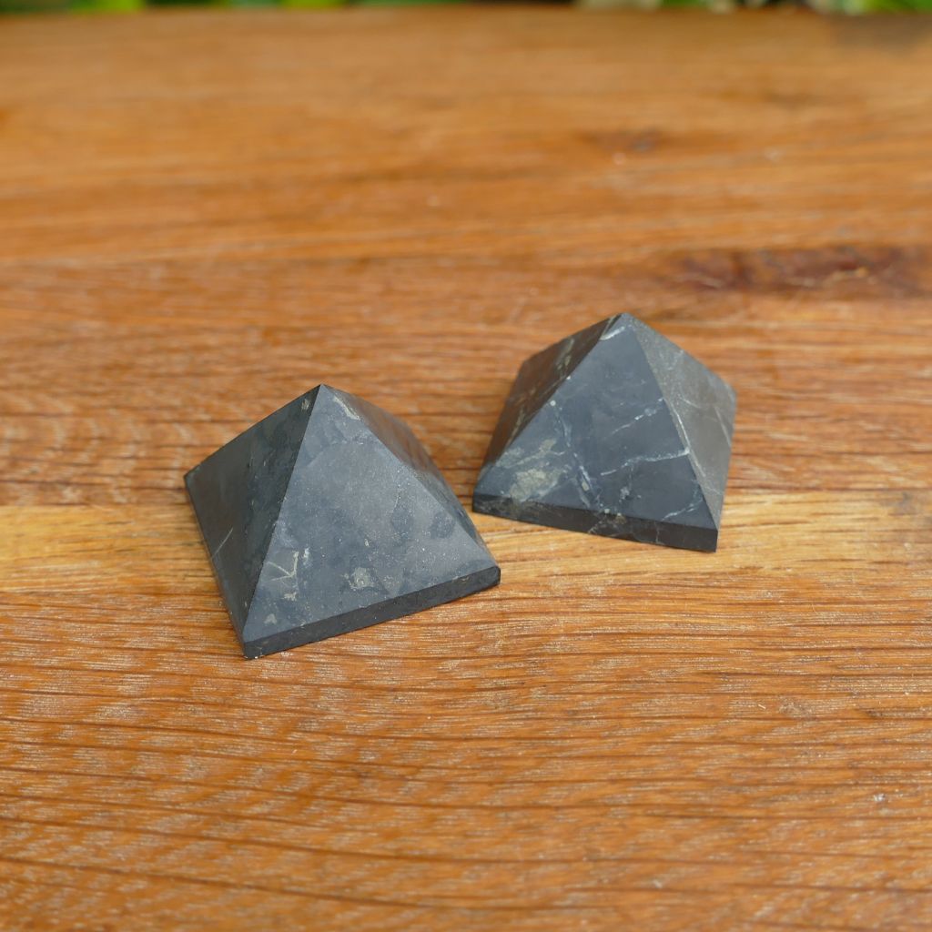 shungite pyramids