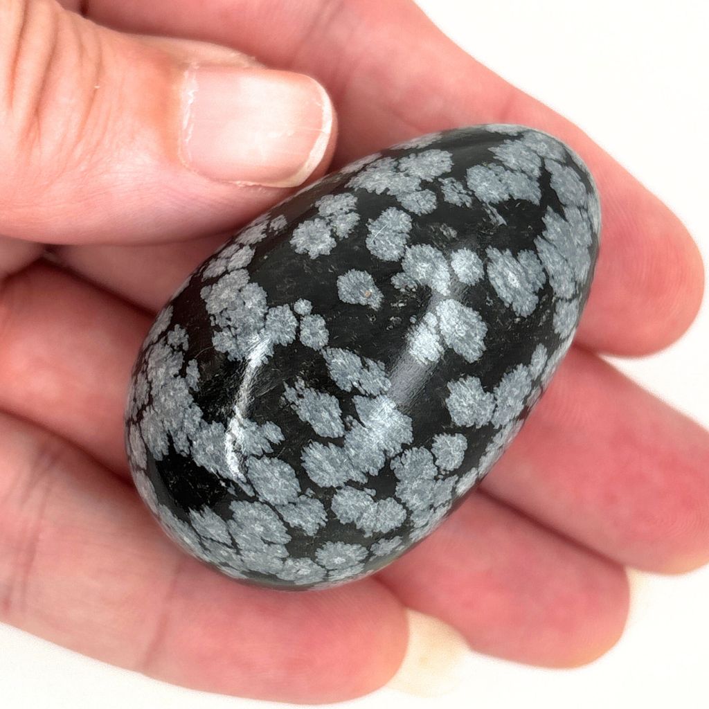 snowflake obsidian egg