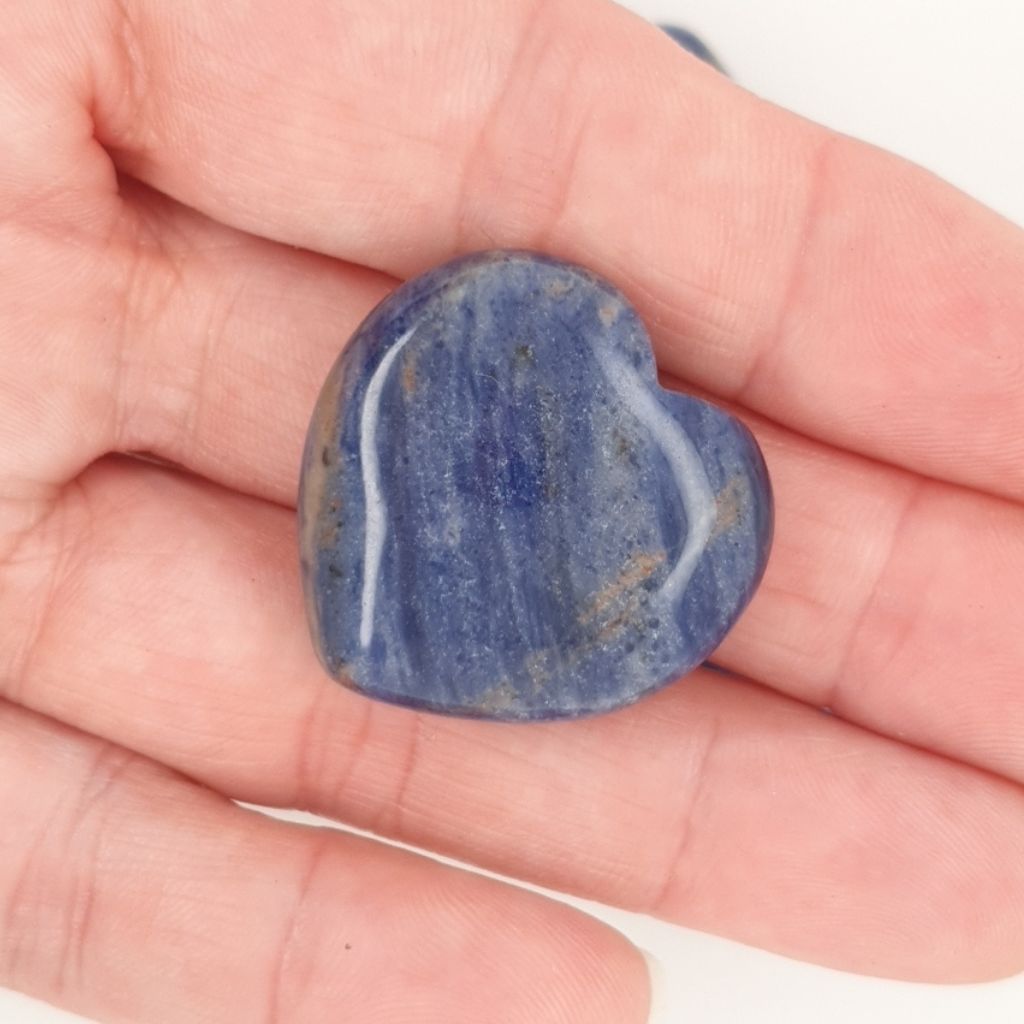 sodalite crystal hearts