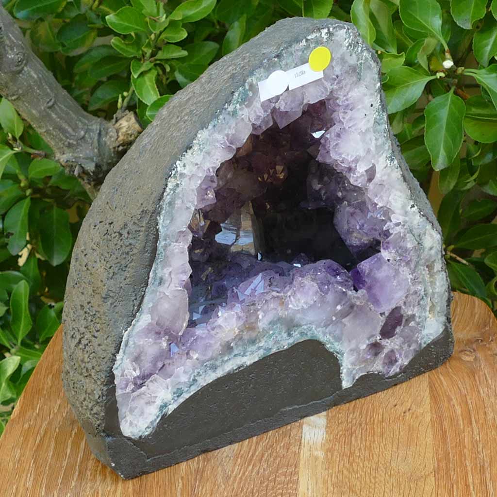 amethyst geode cave australia