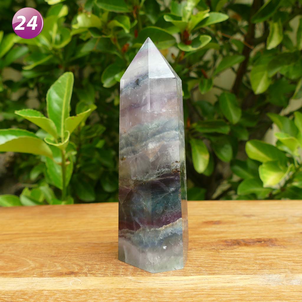 fluorite point crystal
