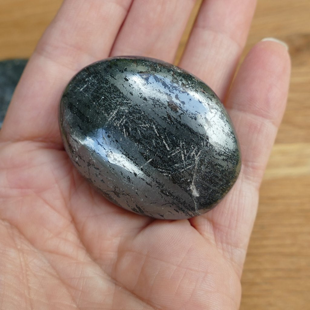 Hematite Palm Stones for Body Balancing, Reiki Healing Meditation