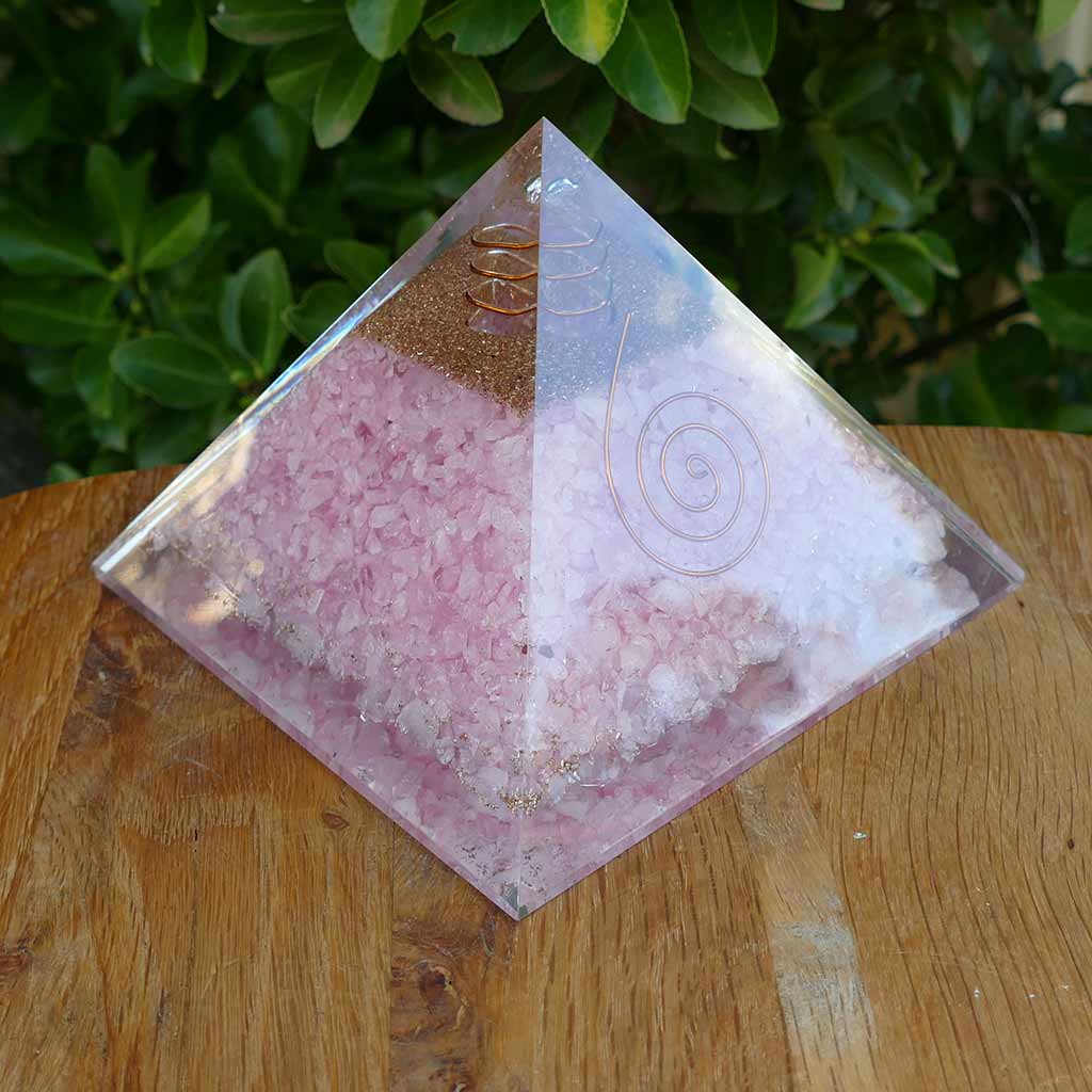 Orgonite Pyramid with Rose Quartz Crystals