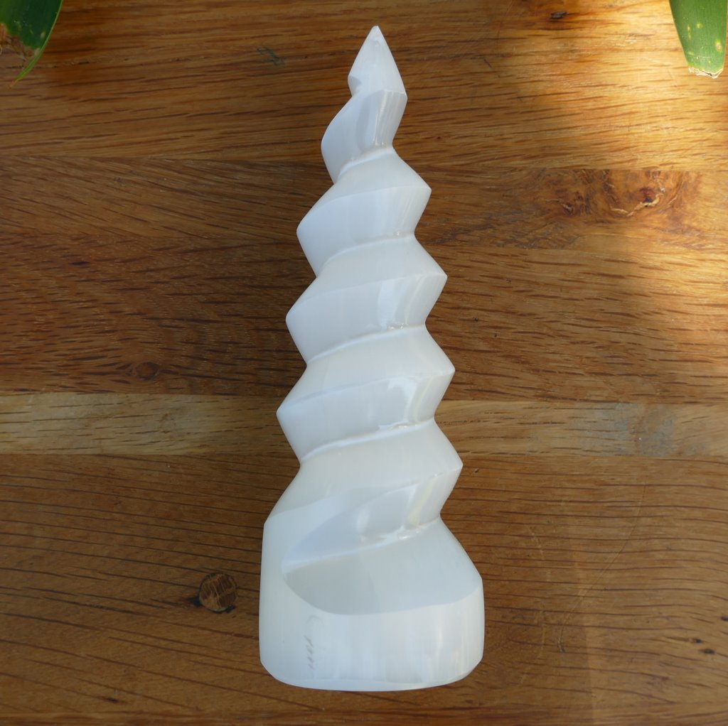 selenite spiral