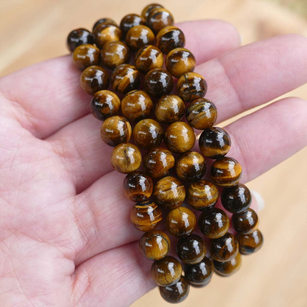 Tiger Eye Bracelet with Beautiful Shiny Beads